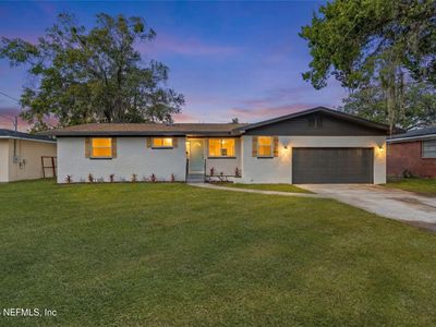 8551 LAMANTO Avenue N