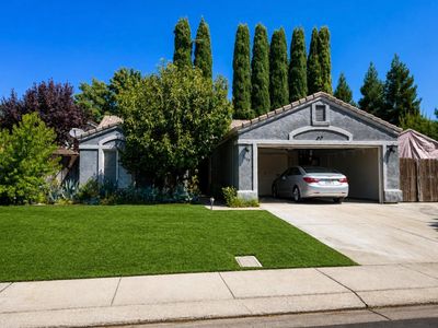 3909 Julene Dr