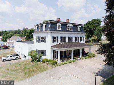 58 Frost Ave