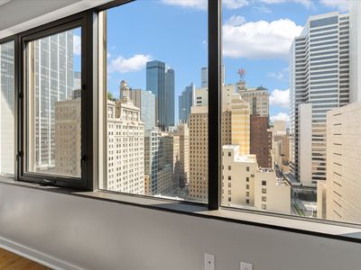 1200 Main St APT 1612