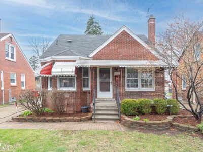 23131 David Ave