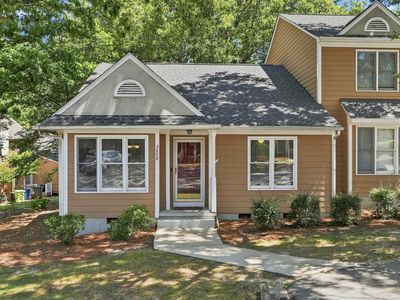 3808 Axle Ln
