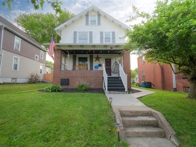 213 N 6th St