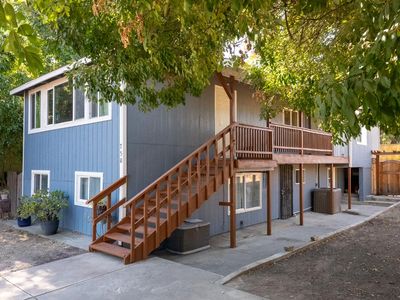 750 Lake Rd