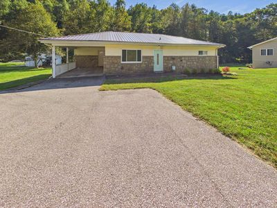 Property at 581 Sherwood Dr, Huntington, WV