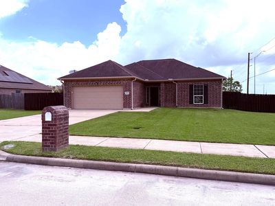 1109 Cypresswood