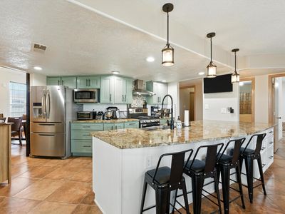 6892 Augusta Hills Dr NE