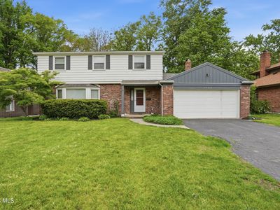 6926 Fredericksburg Dr
