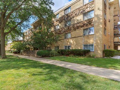 4240 N Keystone Ave APT 1B