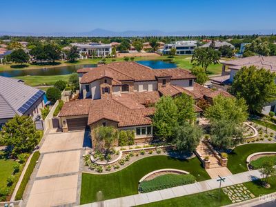2508 Brighton Park Dr