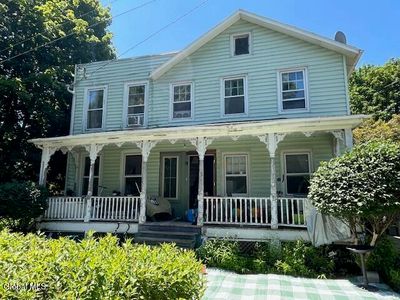16 Willow Street