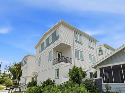 407 S Albany Ave #1