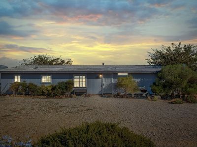 Property at 9310 Bellview Rd, Apple Valley, CA