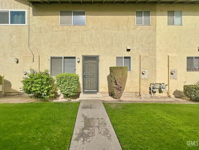 800 Lexington St APT 33