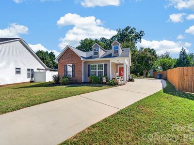 Property at 308 Llewellyn St, Belmont, NC