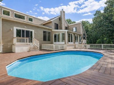 2 Remington Ct