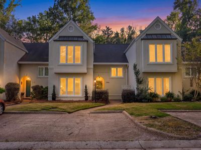 3366 Shallowford Cir