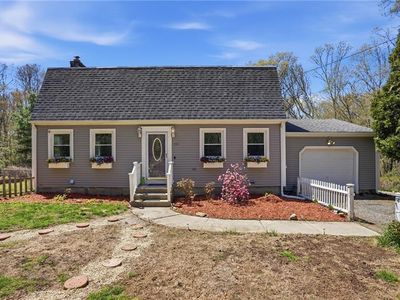 283 Tomaquag Rd