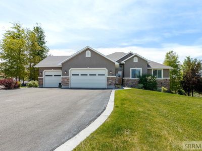 8021 Wild Horse Ln