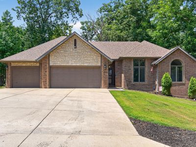 86 Westwood Drive