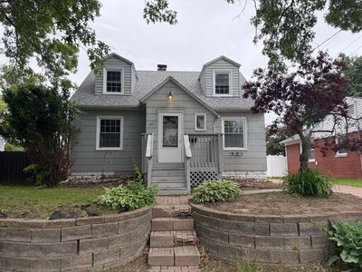 2811 25th Ave