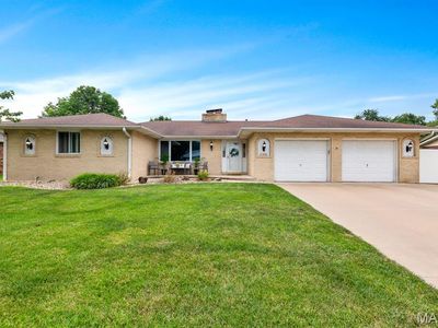 2316 Dwight Ave