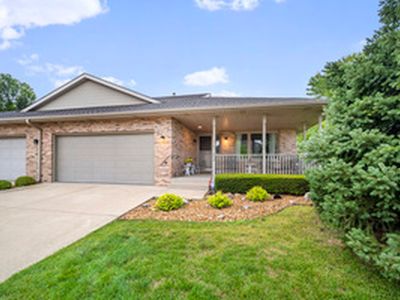 213 Fox Run Dr