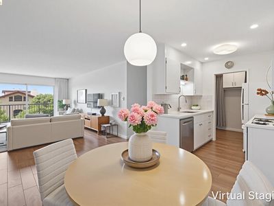2 Panoramic Way APT 105