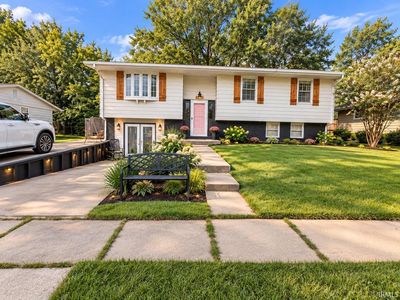 2508 Eckman Pl