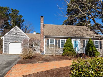 120 Stonehenge Drive