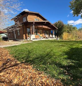 2865 Waegle Way