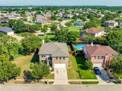 6020 Thoroughbred Trl