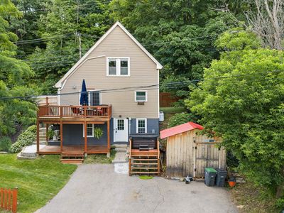447 West River Road