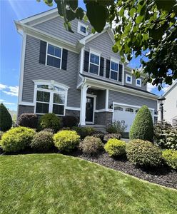 104 Riviera Dr