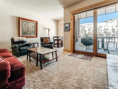 39 Palisades Dr #106