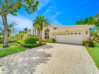 7876 Travlers Tree Dr