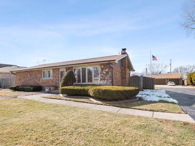 13748 S Leclaire Ave