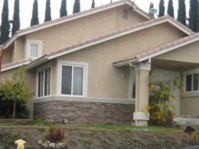 42 Rainbow Ridge Rd