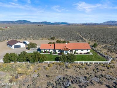 1985 E Valley Rd