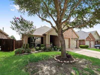 908 Honey Locust Dr