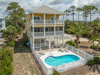 175 Sandy Ln