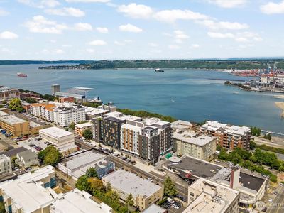 440 St Helens Avenue #101