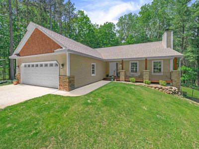 269 Thousand Oaks Dr
