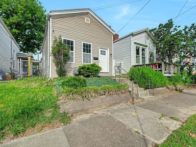 1108 Schiller Ave