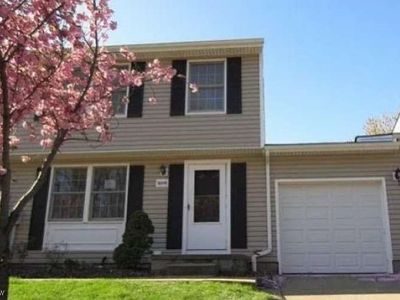 7400 N Chestnut Commons Dr