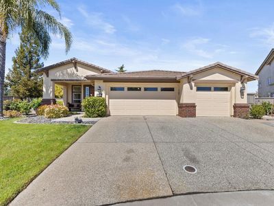 308 Lambeth Ct