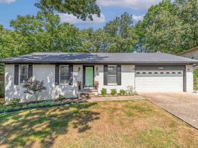 2300 Pear Orchard Dr