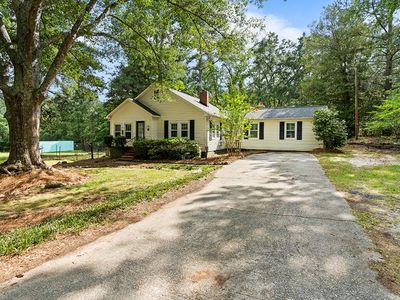 2176 Longview Rd