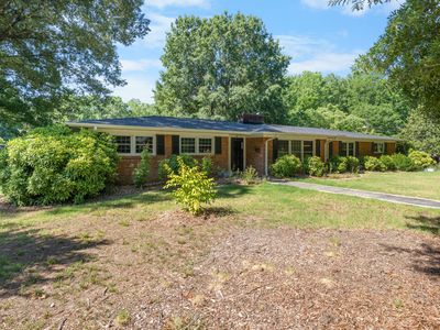 2034 Woodland Ave