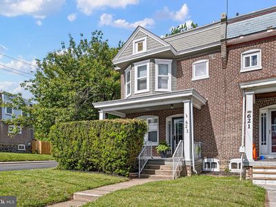 623 W 28th St